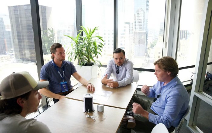 Article Image for Corporate Leadership Transformation in the Age of AI and Remote Collaboration