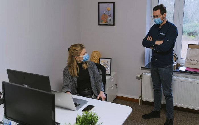 Article Image for Navigating Employment Law in a Global Remote Team