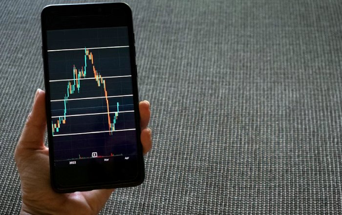 Article Image for Why Tech Investment Shapes Long-Term Growth